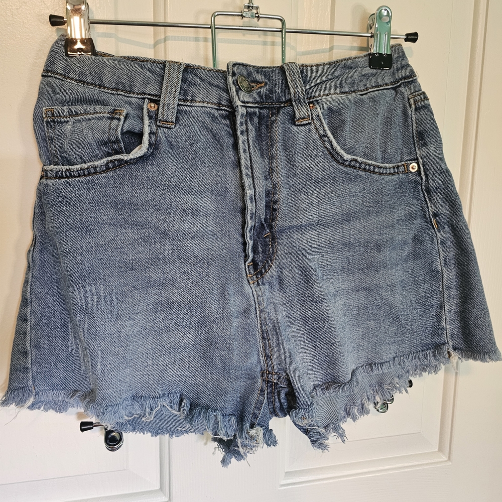 Wild Fable Blue Frayed Jean Shorts Women's Sz 2